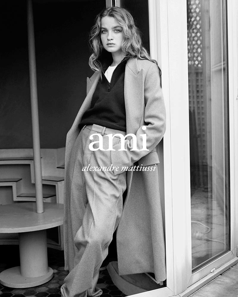 Ami Paris by Pau Avia